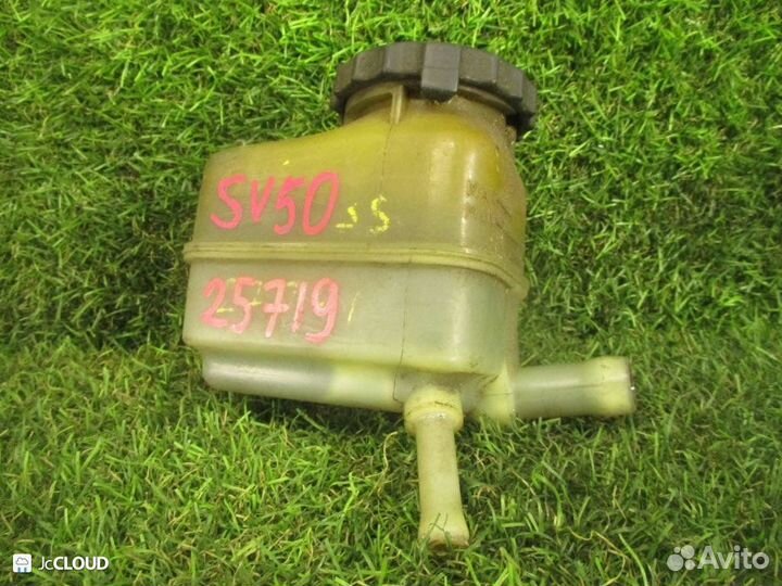 Бачок гидроусилителя на toyota vista SV50 3S-FSE