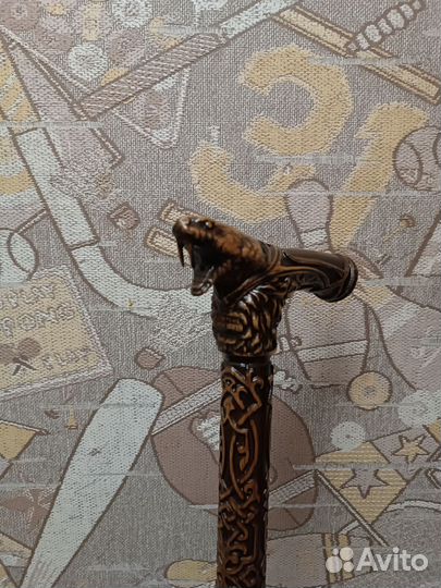 Трость для ходьбы деревянная