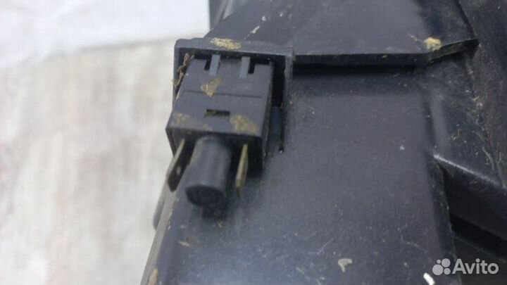 Бардачок Opel Astra H