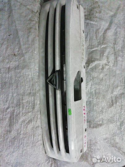 Решетка радиатора передняя Toyota Tercel