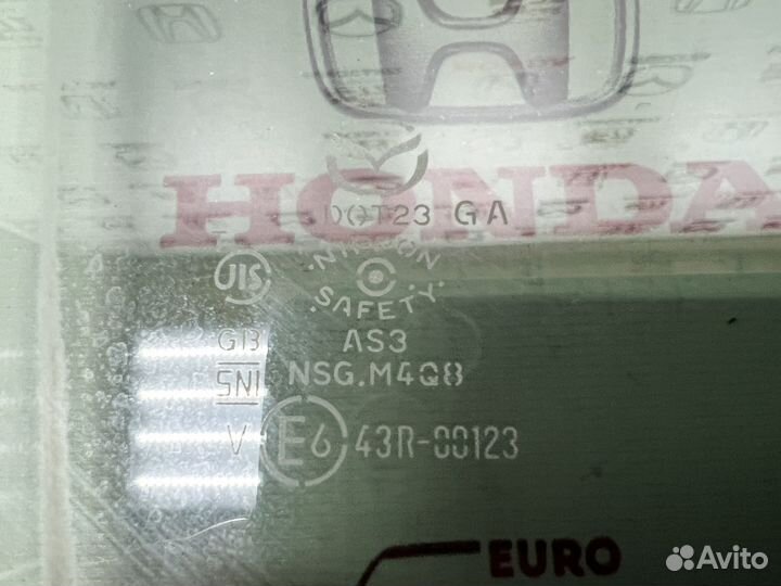 Стекло двери заднее правое Mazda CX-5 KF 2017-2024