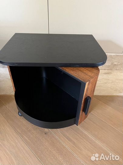 Винтажные тумбы после реставрации