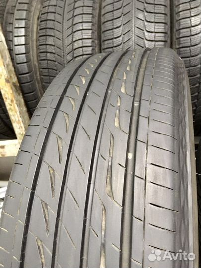 Bridgestone Regno GR-XII 215/60 R16