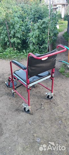 Инвалидная коляска