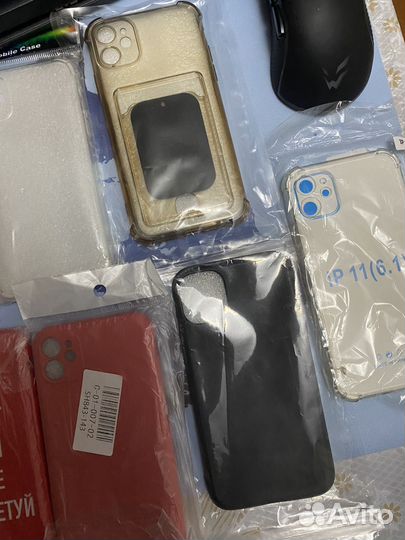 Чехлы на iPhone 11