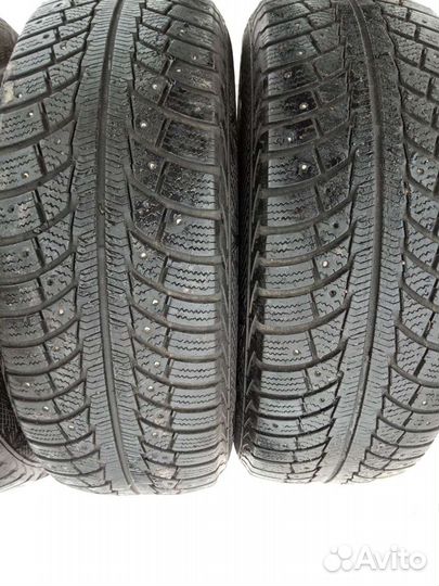 Gislaved Nord Frost V 235/65 R17