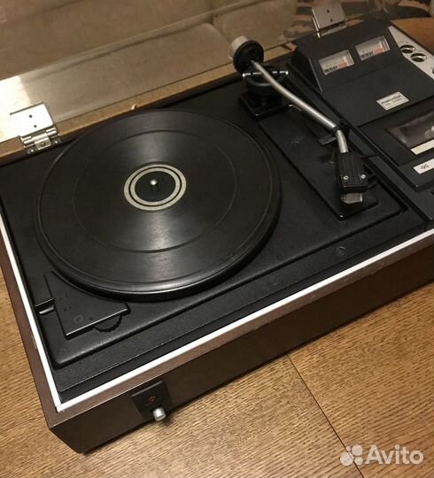Проигрыватель Melodia 105 Stereo
