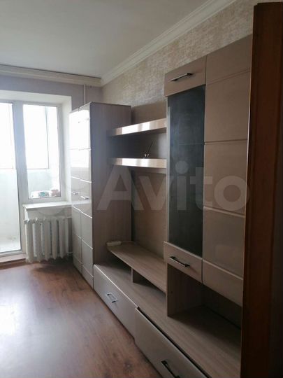 2-к. квартира, 54 м², 9/10 эт.
