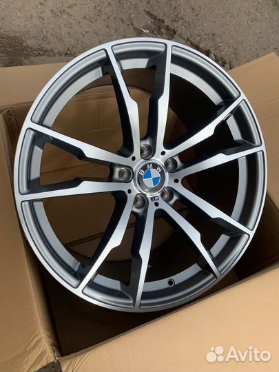 Шины диски зима R20 для BMW X5 X6 F16 F15 новые