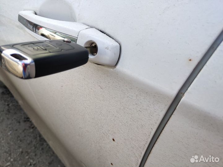 Вскрытие ремонт замена замков открыть машину авто