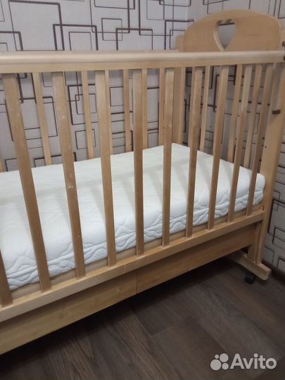 Кроватка детская с ящиком для белья