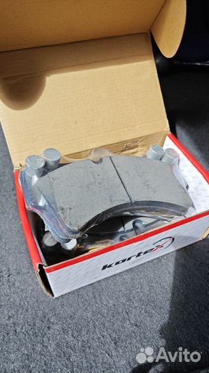 Тормозные колодки Kortex