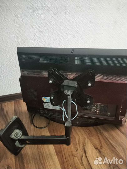 Телевизор lg 26LG4000