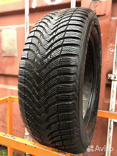 Michelin Alpin A4 215/55 R16