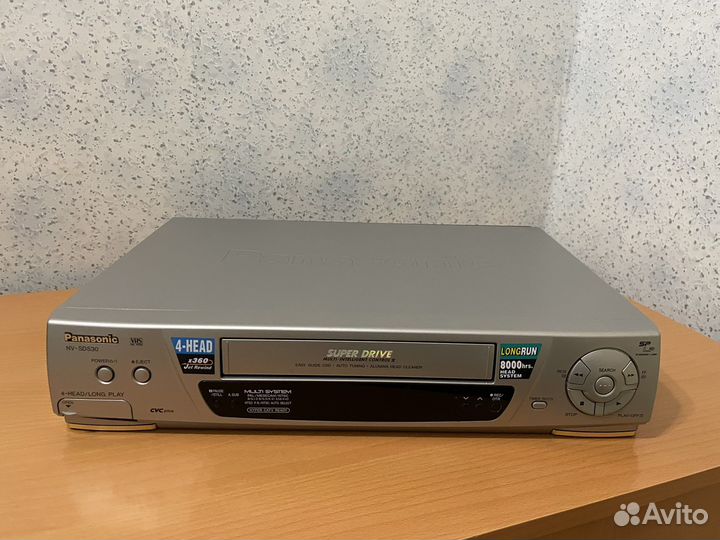 Видеомагнитофон Panasonic