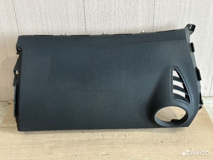 Подушка безопасности в торпедо Madza CX-7