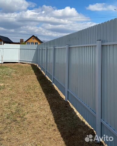 Заборы из профнастила под ключ от завода