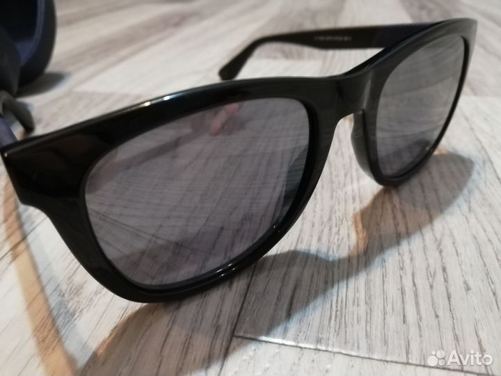 Солнцезащитные очки tommy hilfiger