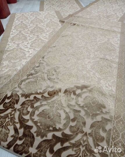 Покрывала-сидушки на диван 4шт,можно как коврики