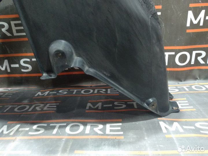 Подкрылок задний левый Bmw 5-Series E60 M54B25