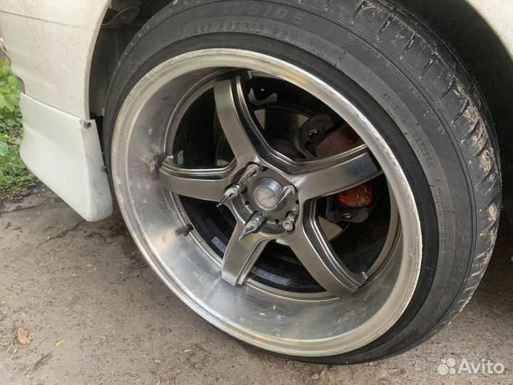 Колеса r18 5x114.3 volk rays