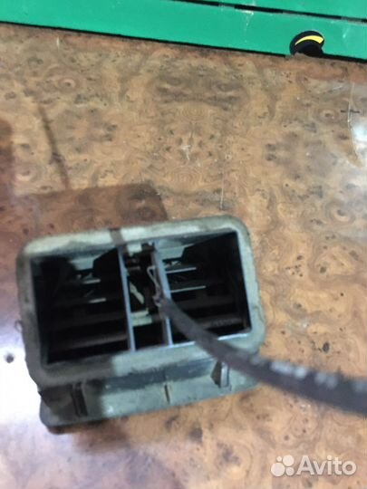 Дефлекторы воздушный задний Mercedes W140