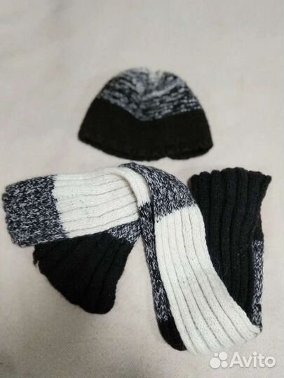 Комплект шапка и шарф женские