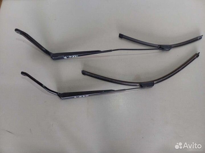 Поводок дворника Ford Fusion хэтчбэк 1 2005