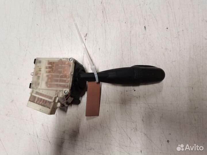 Подрулевой переключатель поворота Chery Tiggo T11