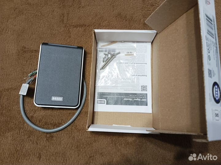 Считыватель карт HID Signo Reader 40-Black