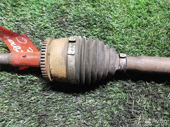 Полуось передняя правая Kia Rio 3