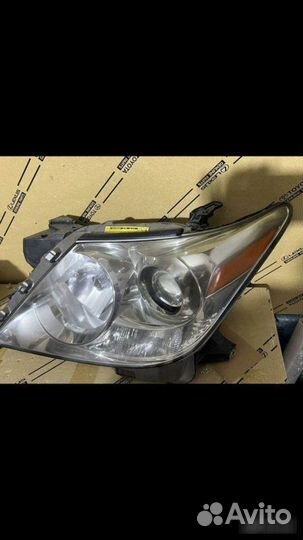 Стекло фары Lexus Lx 570 2007-2012