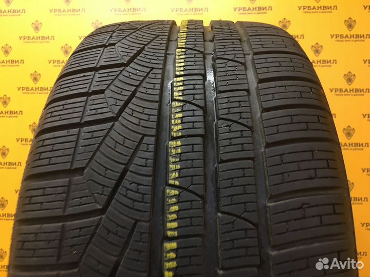 Pirelli Winter Sottozero 240 Serie II 255/40 R18 99V