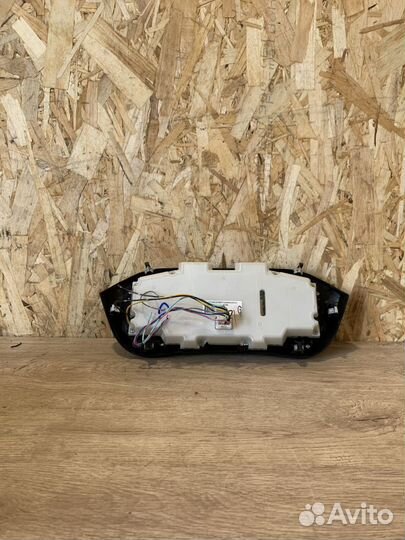 Блок управления кондиционером Nissan Juke F15