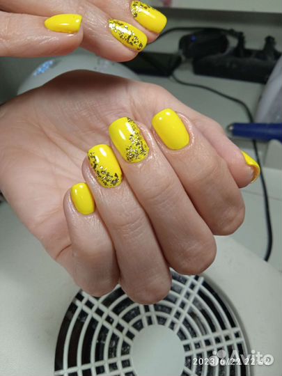 Услуги мастера маникюра