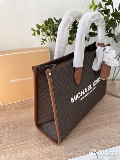 Сумка Michael Kors Mirella Medium