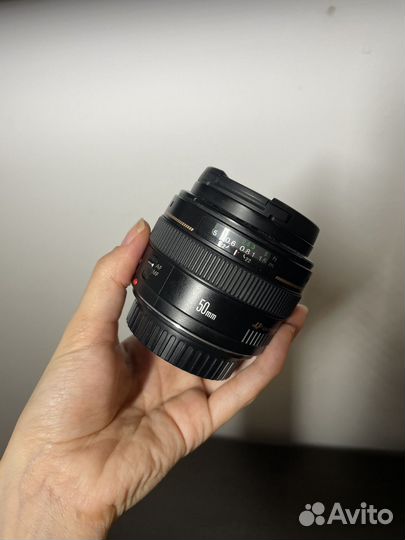 Объектив canon 50mm 1.4