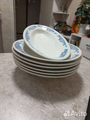 Глубокие суповые тарелки, селедочница