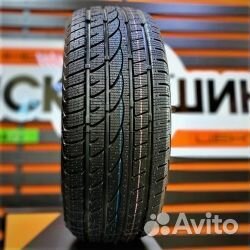 Royal Black Royal Winter UHP 255/40 R19