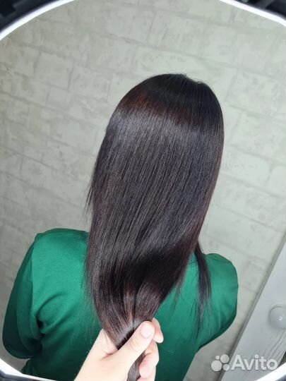 Кератиновое выпрямление волос