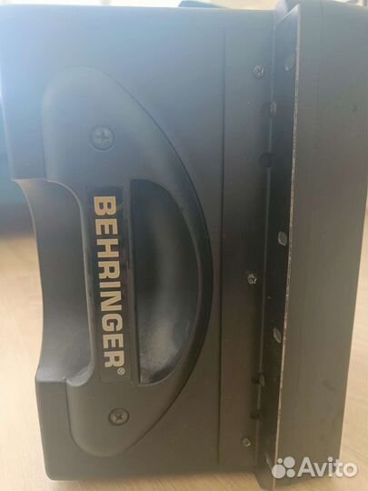 Микшерный пульт с усилителем behringer pmx880s