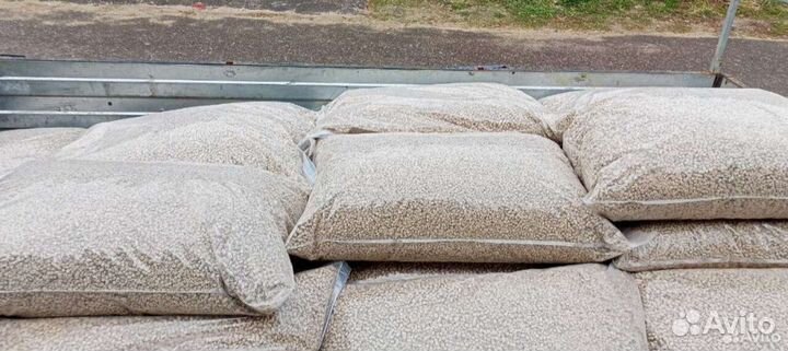 Наполнитель древесный для кошачьего туалета