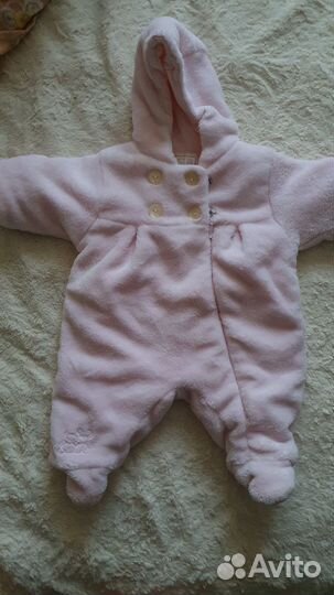 Комбинезон на выписку