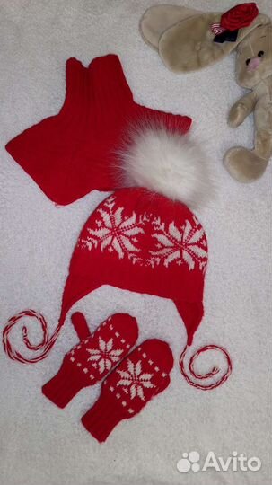 Комплект шапка, снуд, варежки для девочки