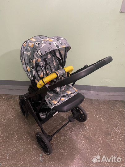 Детская коляска прогулочная