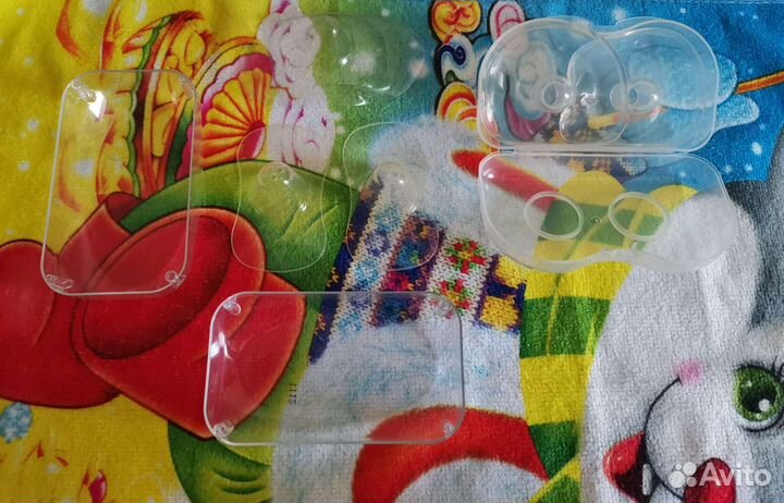 Накладки на грудь