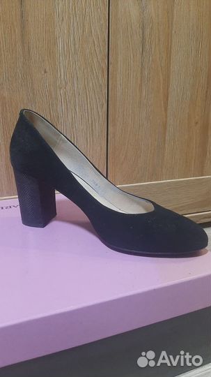 Туфли женские строгие 39 размер