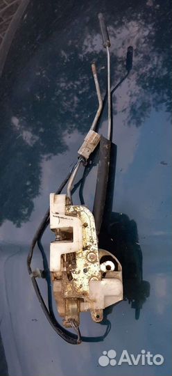 Замок двери Honda c-rv RD1