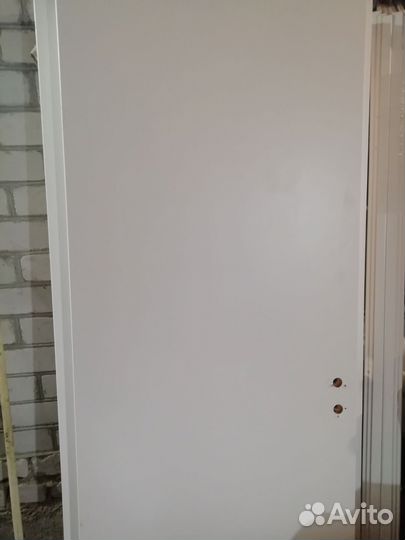 Двери межкомнатные с коробкой белые новые