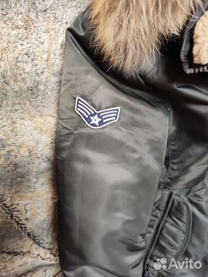 Мужская зимняя куртка